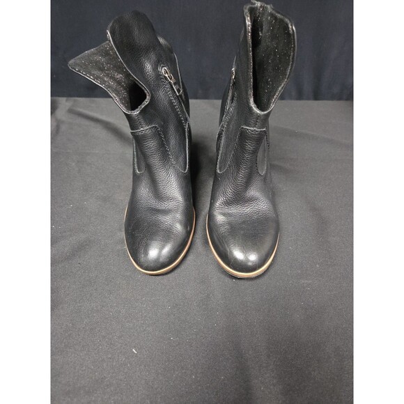 Lucca Lane Kat Ankle Boots Blqck Leather Almond Toe Zip Block Heel Size 7.5 M - Picture 2 of 6